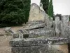 Merowingische Nekropole von Civaux - Merowingischer Friedhof: Kapelle Sainte-Catherine und Gräber (merowingische Überreste)