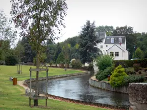 Meung-sur-Loire - Mauves promenade (river)