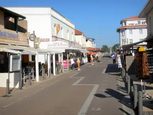 Mimizan-Plage - Boutiques and shops of the resort