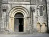 Moirax church - Old Cluniac priory: portal of the Notre-Dame church