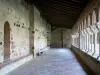 Moissac abbey - Saint-Pierre de Moissac abbey: gallery of the Romanesque cloister