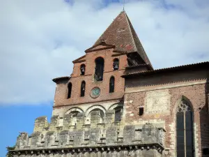 Moissac abbey - Saint-Pierre de Moissac abbey: bell tower of the Saint-Pierre church
