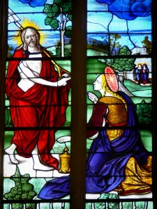 Monastère royal de Brou - Intérieur de l'église de Brou de style gothique flamboyant : vitrail du choeur