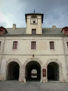 Mont-Dauphin - Citadelle (place forte Vauban) : pavillon de l'Horloge