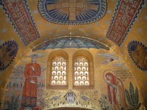 Monte Sainte-Odile - Mosaico all'interno della Cappella delle Lacrime: Convento (monastero)