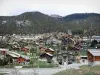 Montgenèvre - Ski-Station (Wintersport-und Sommersportort): Chalets, Wohnhäuser und Berg