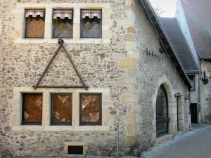 Montluçon - Façade de maison de la vieille ville