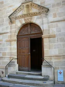 Montluçon - Portal of the Notre-Dame church