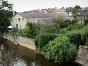 Montmorillon - Gartempe river, garden and houses of the city