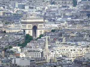 Montparnasse toren - Bekijk de Arc de Triomphe en de daken van Parijs van het panoramaterras