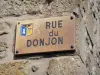 Montpeyroux - Sign for the Donjon street