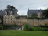 Montrésor - Castle and surrounding wall (remains) of the fortress