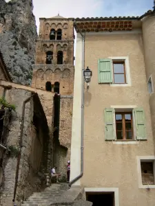 Moustiers-Sainte-Marie - Bell tower of the Notre-Dame-de-l'Assomption church, stair and houses of the village