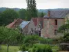 Moutier-d'Ahun - Casas de pueblo y de los árboles