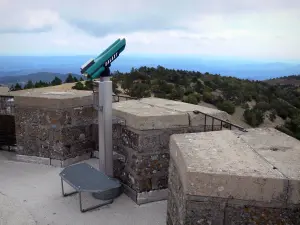 Mulino Aigoual - Spyglass della torre dell'Osservatorio Meteorologico, nel Aigoual nel Parco Nazionale delle Cévennes (monti Cevennes)