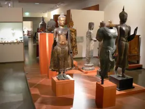 Musée national des arts asiatiques - Guimet - Pieces of the Southeast Asia collection