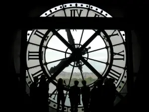 Museo de Orsay - Gran reloj y su visión de París