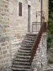 Najac - Treppe eines Hauses aus Stein