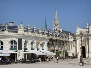 Nancy - Terrasses de cafés place Stanislas