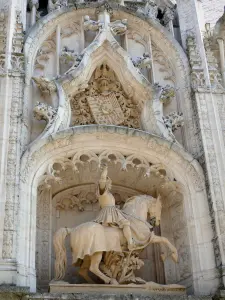 Nancy - Porterie du palais ducal - Statue équestre du duc Antoine de Lorraine