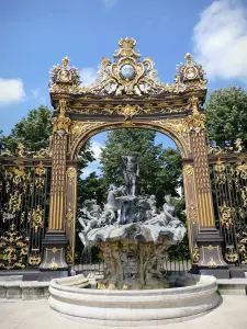 Nancy - Fontaine et grilles de la place Stanislas