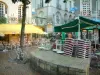 Nantes - Place avec terrasses de cafés et bâtiments