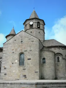 Nasbinals - Romaanse kerk Santa Maria, in het hart van Aubrac Lozère