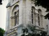 Neuilly op Seine - Klokkentoren van de kerk Saint-Pierre