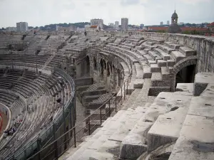 Nîmes - Arenas niveles (anfiteatro romano)