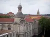 Nîmes - Edificios en la ciudad