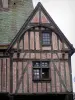 Nogent-le-Roi - Facade of a timber-framed house