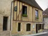 Nogent-le-Rotrou - De estructura de madera casa en el casco antiguo