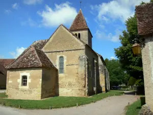 Nohant - Iglesia de Santa Ana y el carril de la aldea, la ciudad de Vic-Nohant