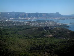 Notre-Dame-du-Mai chapel - From the chapel (Sicié cape peninsula), view of the Janas forest, La Seyne-sur-Mer, the coast, the Mediterranean Sea, the natural harbour of Toulon, the city of Toulon and the mount Faron