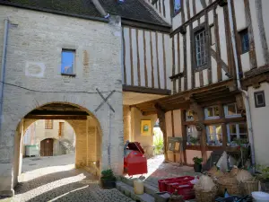 Noyers - Half-timbered facade of the Maison des Corporations