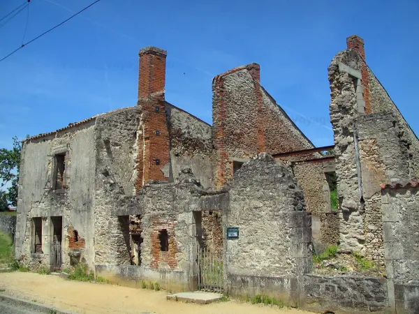 Oradour-sur-Glane - Guide tourisme, vacances & week-end en Haute-Vienne