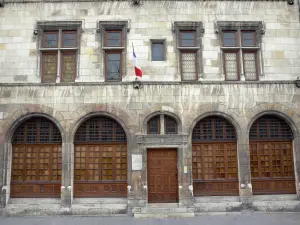 Orléans - Euverte-Hatte mansion (Renaissance facade) home to the Charles-Péguy centre