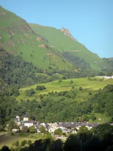 Ossau valley - Village of Béost and its green mountain landscape