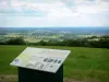 Parc Naturel Régional du Morvan - Panorama depuis la table de lecture du paysage du mont de la Justice