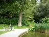 Parco di Bercy - Bacino giardino romantico in un ambiente verde