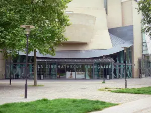 Park van Bercy - Gevel van de Franse Cinematheque