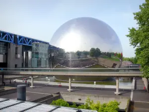 Parque de la Villette - Cité des Sciences et de l'Industrie y Geode
