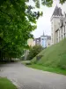 Pau - Promenade au pied du château