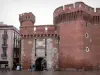 Perpignan - Castillet: Puerta de Notre-Dame (pequeño Castillet) y grandes Castillet