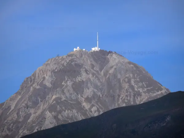 Pic du Midi de Bigorre - Summit of the peak where the Pic du Midi observatory stands