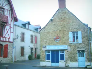 Piriac-sur-Mer - Maisons du village (station balnéaire)