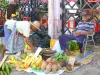 Pointe-à-Pitre - Stand mit Früchten und Gemüsen des Marktes Darse