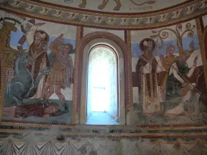 Poncé-sur-le-Loir - Binnen in de kerk Saint-Julien: muurschilderingen