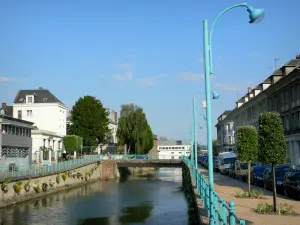 Pont-Audemer - Rivière Risle et façades de la ville