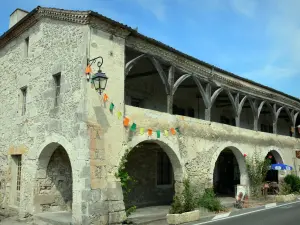 Poudenas - Ancien relais de poste